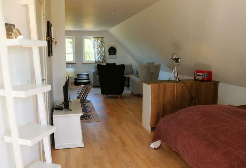 Functional And Cozy Apartment At Abbekas Golf Course