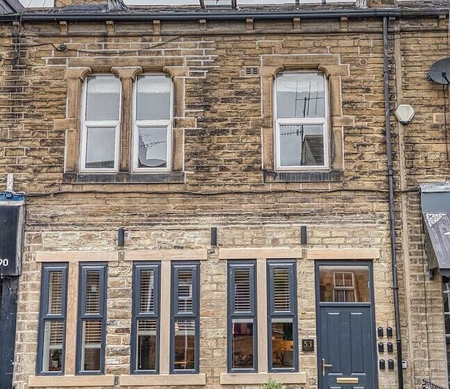 Haworth Heights   An Amazing Aparthotel!