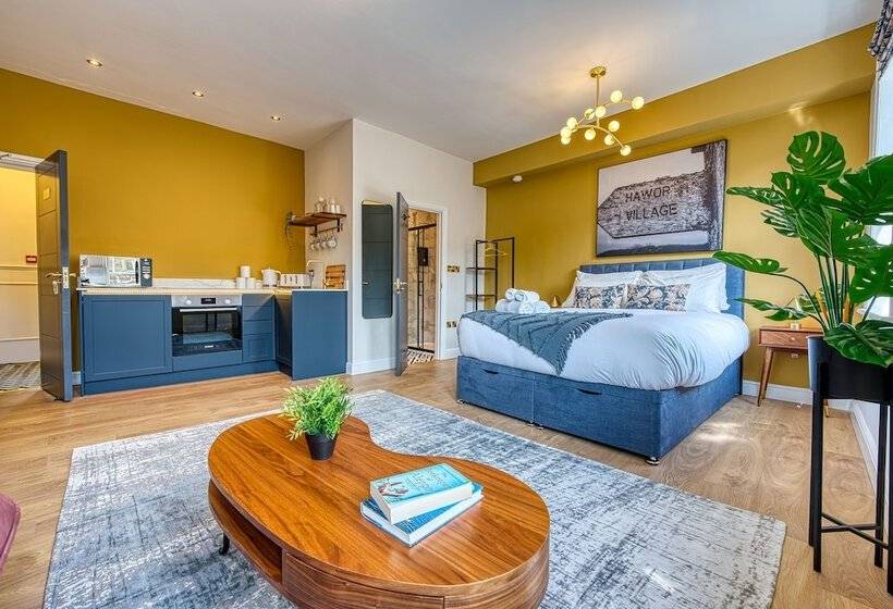 Haworth Heights   An Amazing Aparthotel!