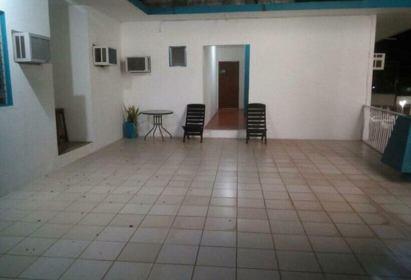 酒店 Acuario Catemaco