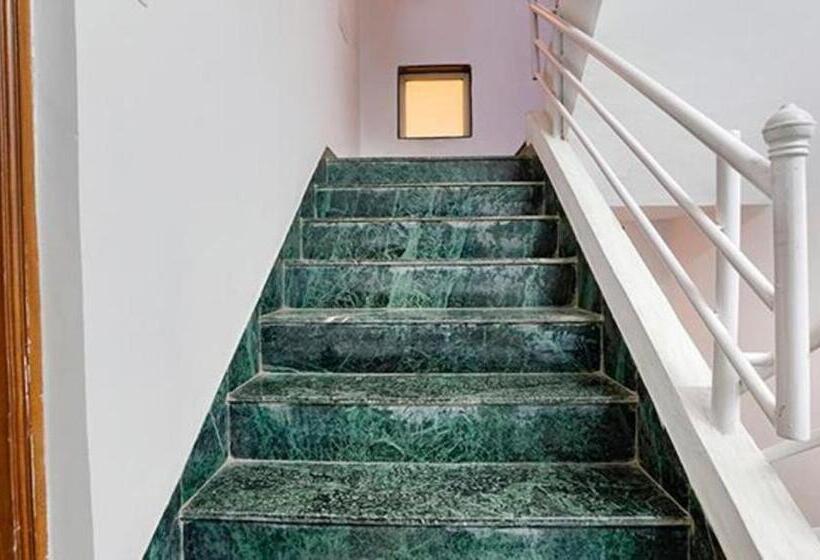 호텔 Fabexpress Gavoriel Stays