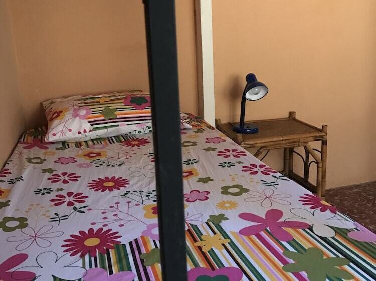 ホテル Casa Angela   Hostel