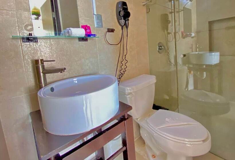 فندق Casa María