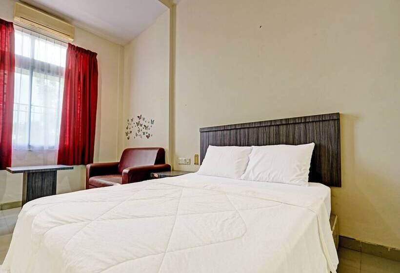 هتل Collection O 91484 Lai Lai Apartment