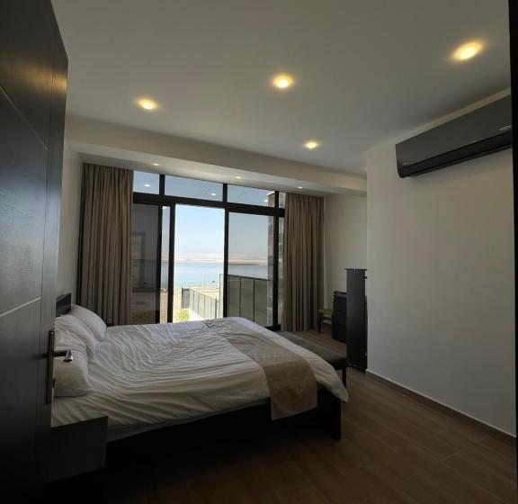 هتل Follow Sea Villa