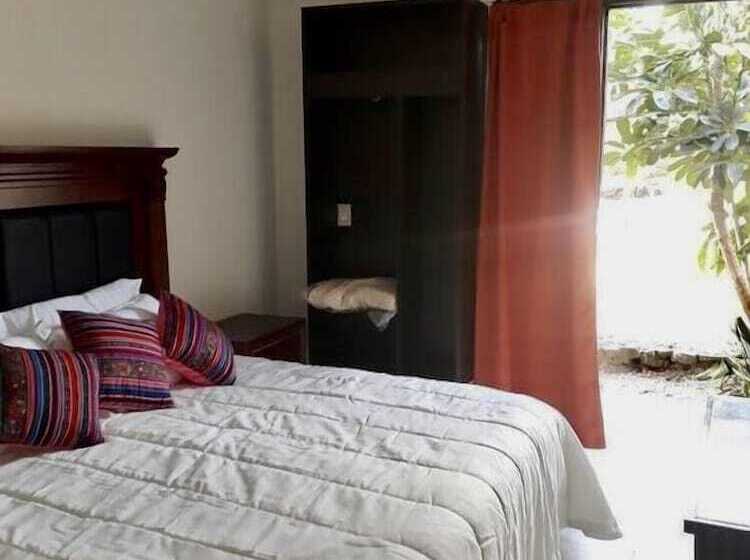 ホテル Hacienda Villa Victoria