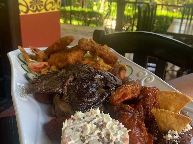 ホテル Hacienda Villa Victoria