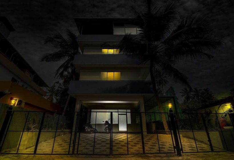 Itsy Hotels Ushodaya Royal Residency