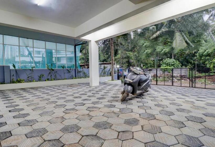 Itsy Hotels Ushodaya Royal Residency