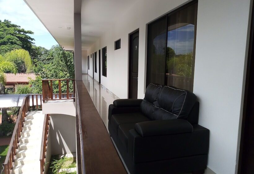 هتل Lime House