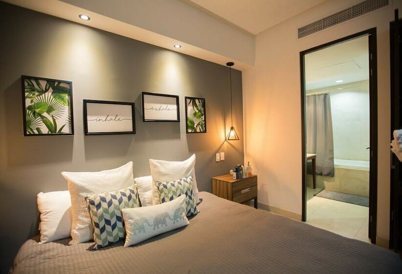 فندق Oceanfront 19th  Icon Puerto Vallarta