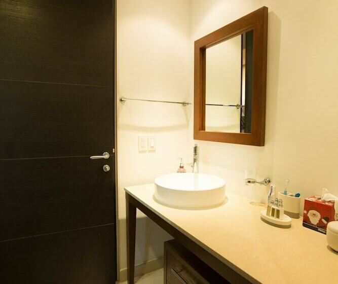 فندق Oceanfront 19th  Icon Puerto Vallarta