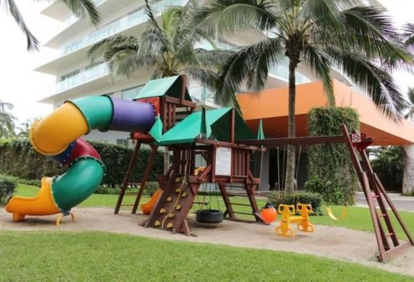 فندق Oceanfront 19th  Icon Puerto Vallarta