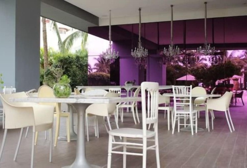 فندق Oceanfront 19th  Icon Puerto Vallarta