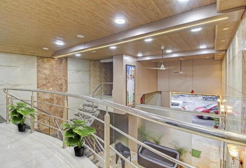 فندق O K K Royal Residency