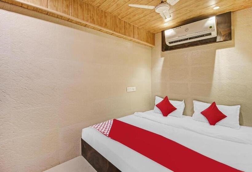 فندق O K K Royal Residency