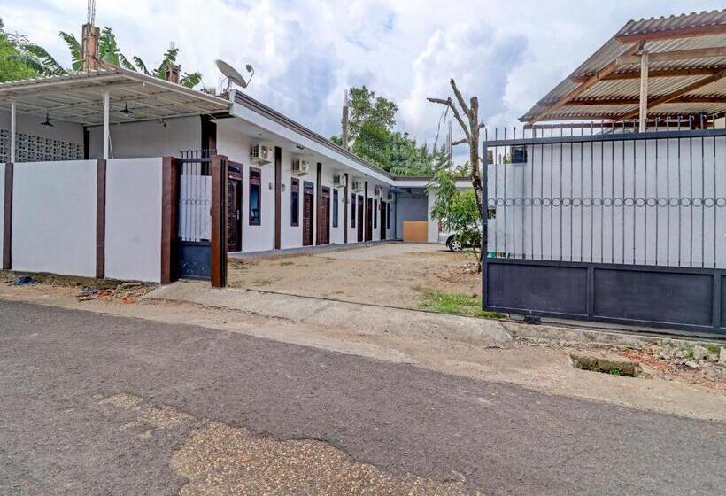 호텔 Oyo 91497 Waskita Residence Syariah