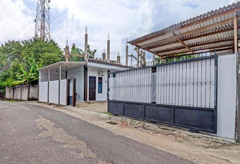 호텔 Oyo 91497 Waskita Residence Syariah