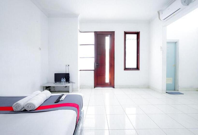ホテル J&b Rooms Tomang Jakarta Mitra Reddoorz