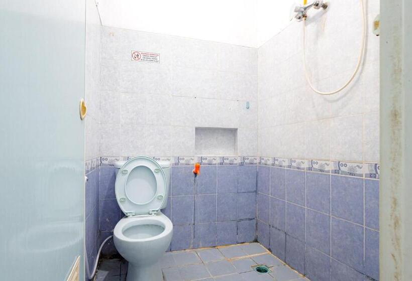 호텔 J&b Rooms Tomang Jakarta Mitra Reddoorz