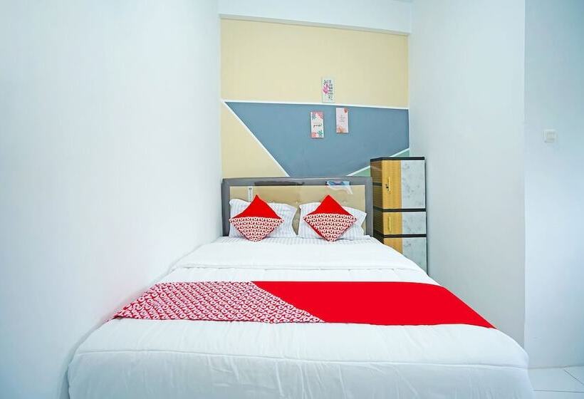 Отель Oyo 91559 Kost Bangau Syariah