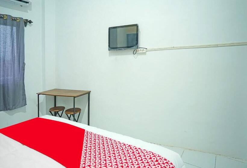 Отель Oyo 91559 Kost Bangau Syariah