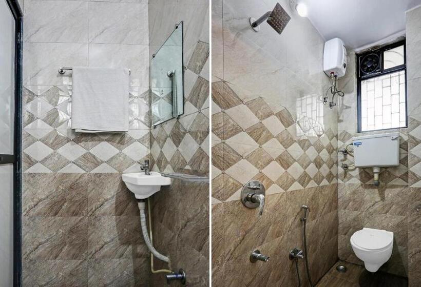 בית מלון כפרי Oyo 92197 Vista Corporate Services