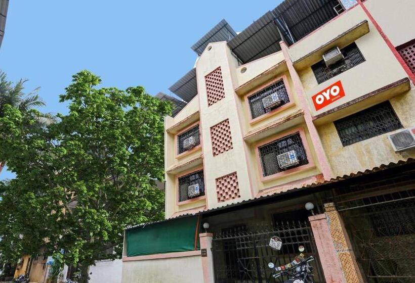 בית מלון כפרי Oyo 92197 Vista Corporate Services