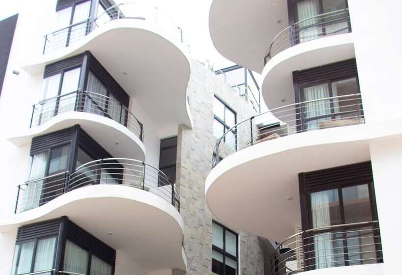 ホテル Sole Suites