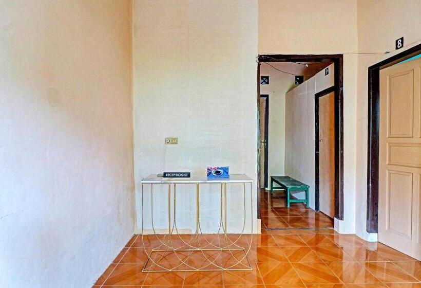 호텔 Spot On 91478 Wisma Aura Syariah