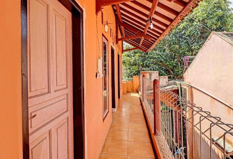 호텔 Spot On 91478 Wisma Aura Syariah