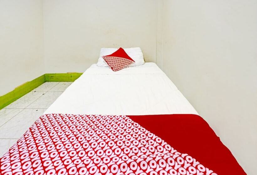 בית מלון כפרי Spot On 91500 Suci Homestay Syariah