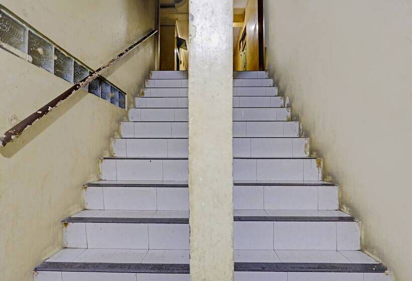 בית מלון כפרי Spot On 91500 Suci Homestay Syariah