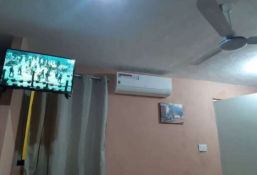 فندق Suites Rosita