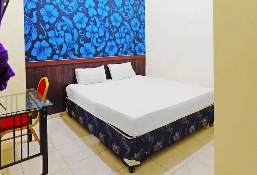 هتل Wisma Idola Palopo