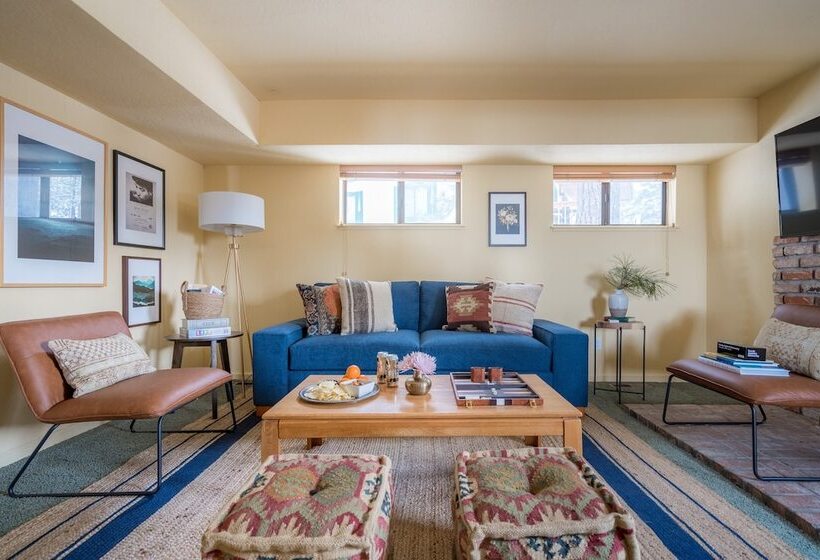 Juniper By Avantstay Incredible Mountainside Home W/ Incredible Lake Views!