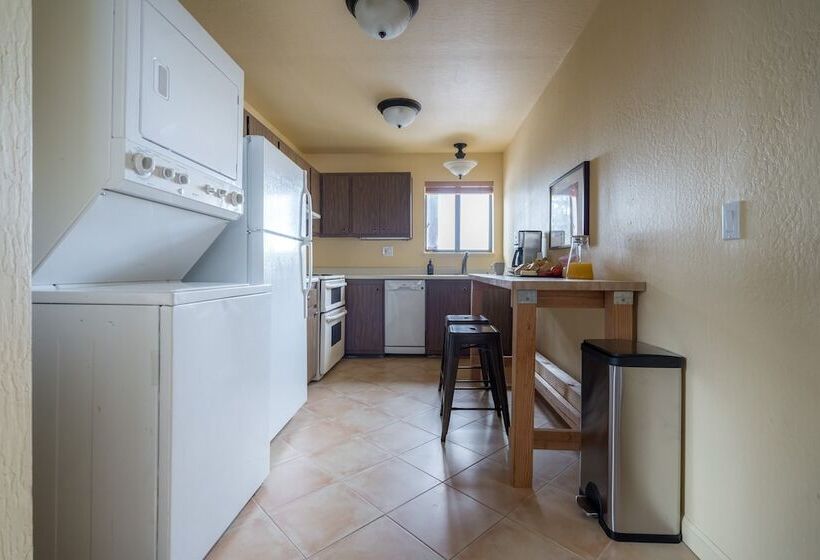 Juniper By Avantstay Incredible Mountainside Home W/ Incredible Lake Views!