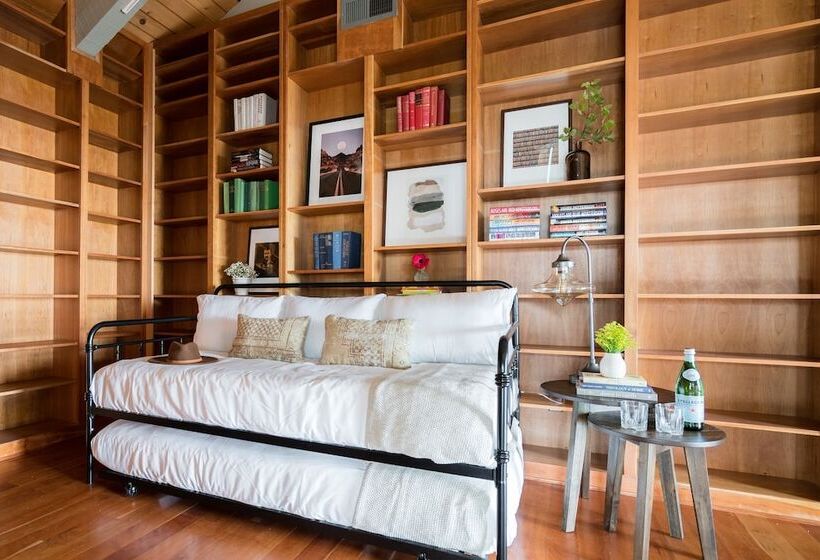 Juniper By Avantstay Incredible Mountainside Home W/ Incredible Lake Views!