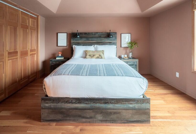 Juniper By Avantstay Incredible Mountainside Home W/ Incredible Lake Views!