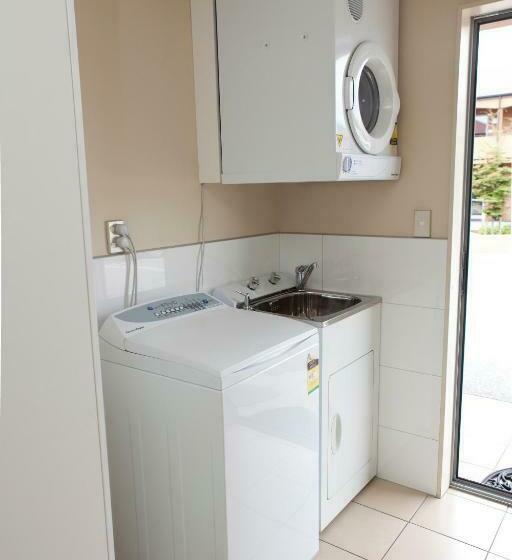 Kings Of Riccarton Motel