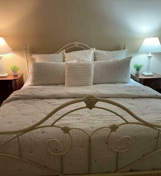 Lake Escape On Lake Lure Nc At Rumbling Bald Resort