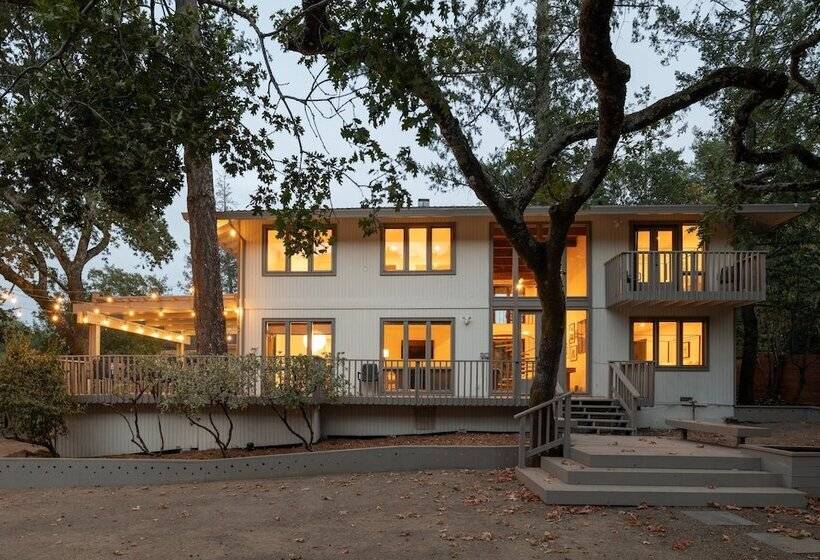 Mataro By Avantstay Large & Elegant Home In Santa Rosa W/ Hot Tub & Games