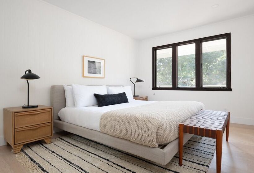 Mataro By Avantstay Large & Elegant Home In Santa Rosa W/ Hot Tub & Games