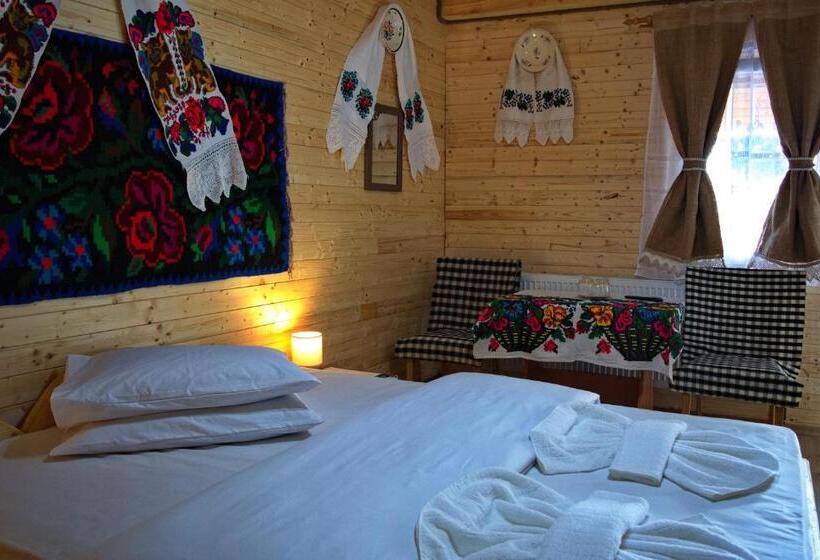 بنسيون Breb Casa Luca