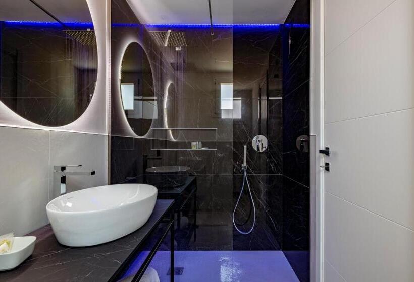 פנסיון Cara A Bentu   Charming Rooms