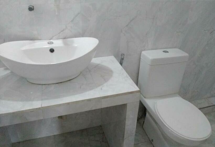 פנסיון Cassandraa