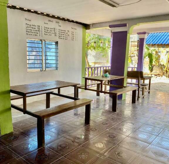 بنسيون Happiness Guesthouse