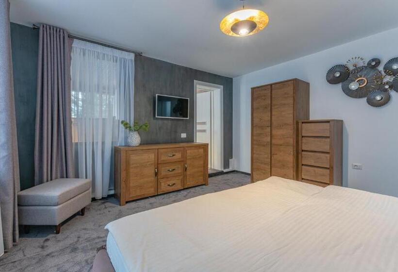 膳宿费 Iris Predeal