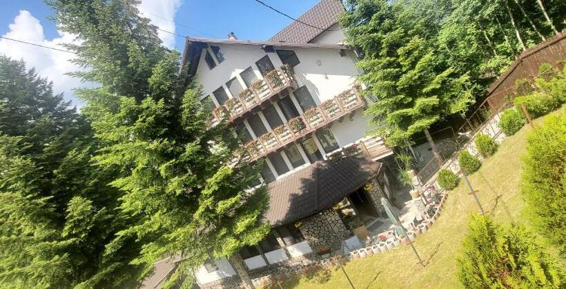 膳宿费 Iris Predeal