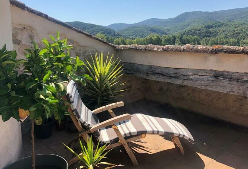 بنسيون La Tour De L Ange